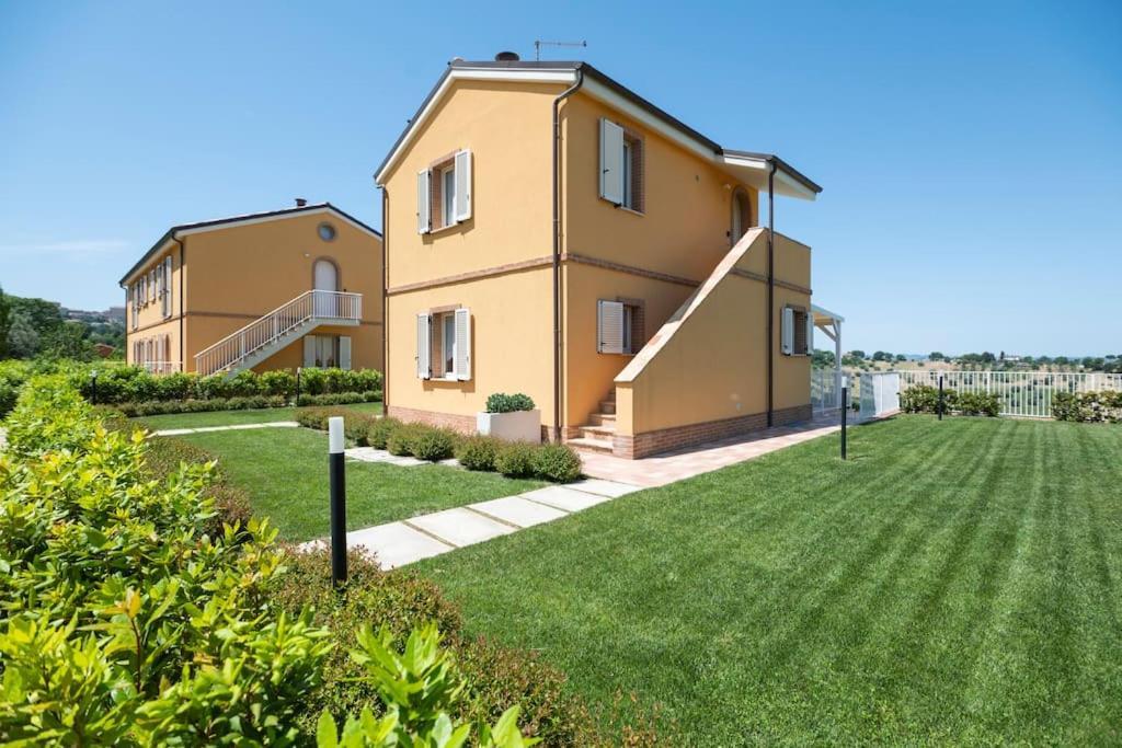 Sul Calar Del Sole Al Conero Apartment Recanati Exterior photo